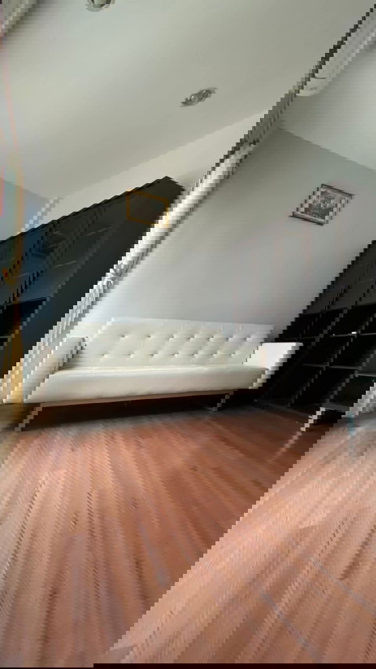 Houses for rent : 🌟 Lozern Sukhumvit 77
Size 135 SQ.M Type 3 Bedroom 3 Bathroom Rental.35,000 THB