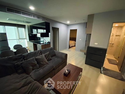 2-BR Condo at Life Ratchadapisek near MRT Huai Khwang (ID 1155472)