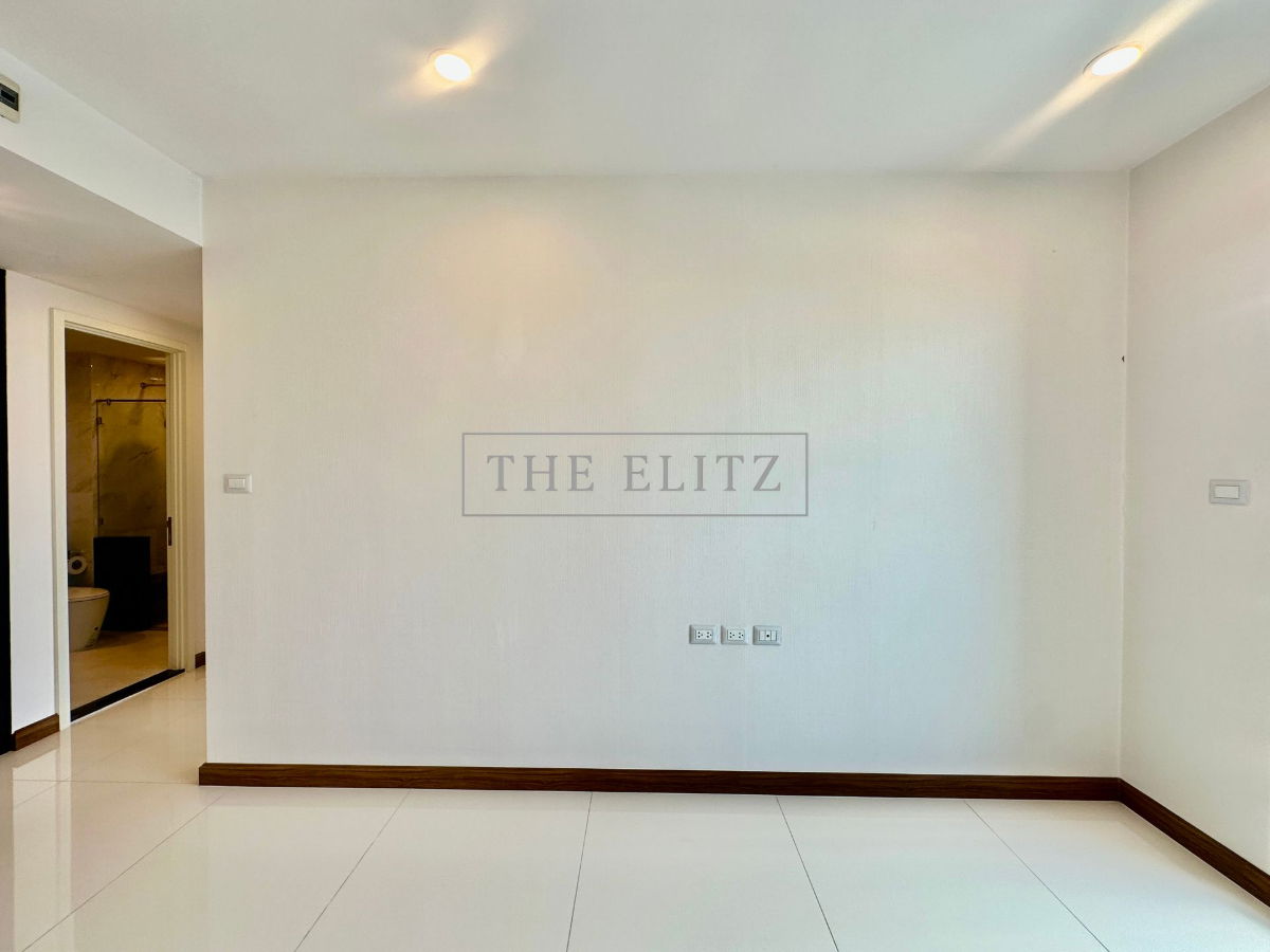 รูป 💥ขายด่วน!! ราคาขาดทุน 💯 คอนโด ศุภาลัย พรีเมียร์ เจริญนคร ชั้นสูง แต่งสวย เดินทางสะดวกใกล้ BTS-คลองสาน 🚄 - รูปที่ 13/18