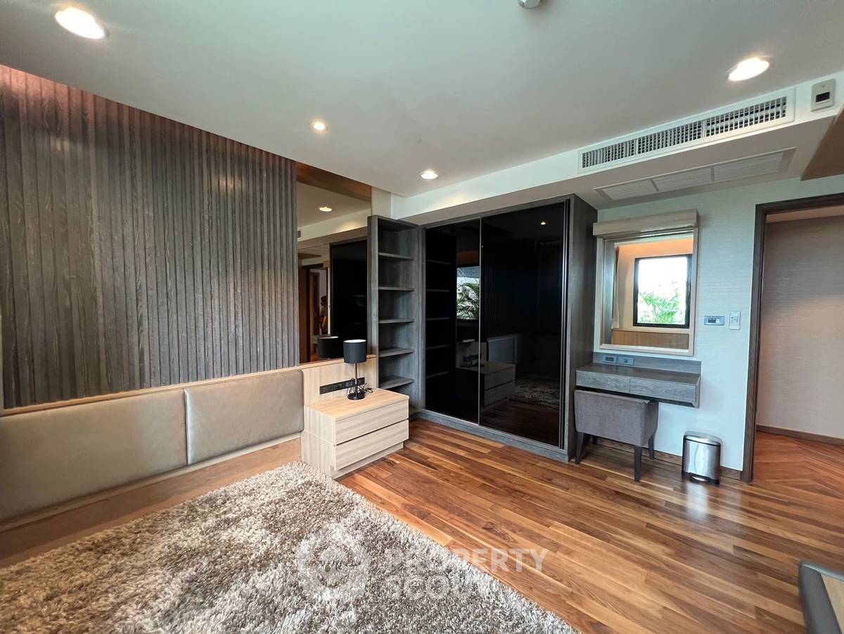 รูป คอนโด 2-ห้องนอน ที่ คอนโด เพิร์ล การ์เด้น ใกล้ BTS ช่องนนทรี (ID 1284185) - รูปที่ 12/13