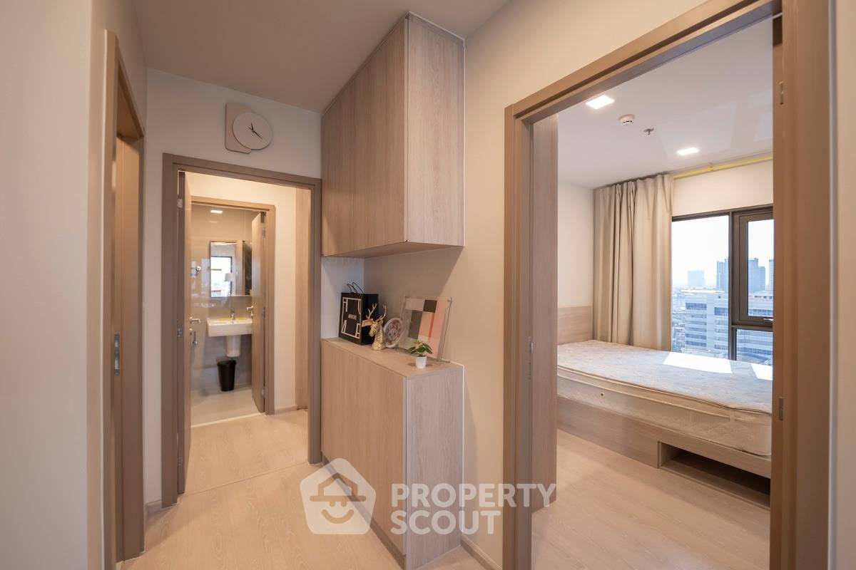 picture 2-BR Condo at FLO By Sansiri near MRT Wat Mangkon (ID 2563302) - 7/10