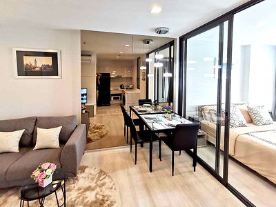 Condos for rent Pra Tu Nam Center Department Store : 🎈#PT2408_002🎈💥Urgent💥 Available February 3rd, 2026. Click quickly before it's gone‼️ For Rent 25k.🔥🔥 Life One Wireless Condo