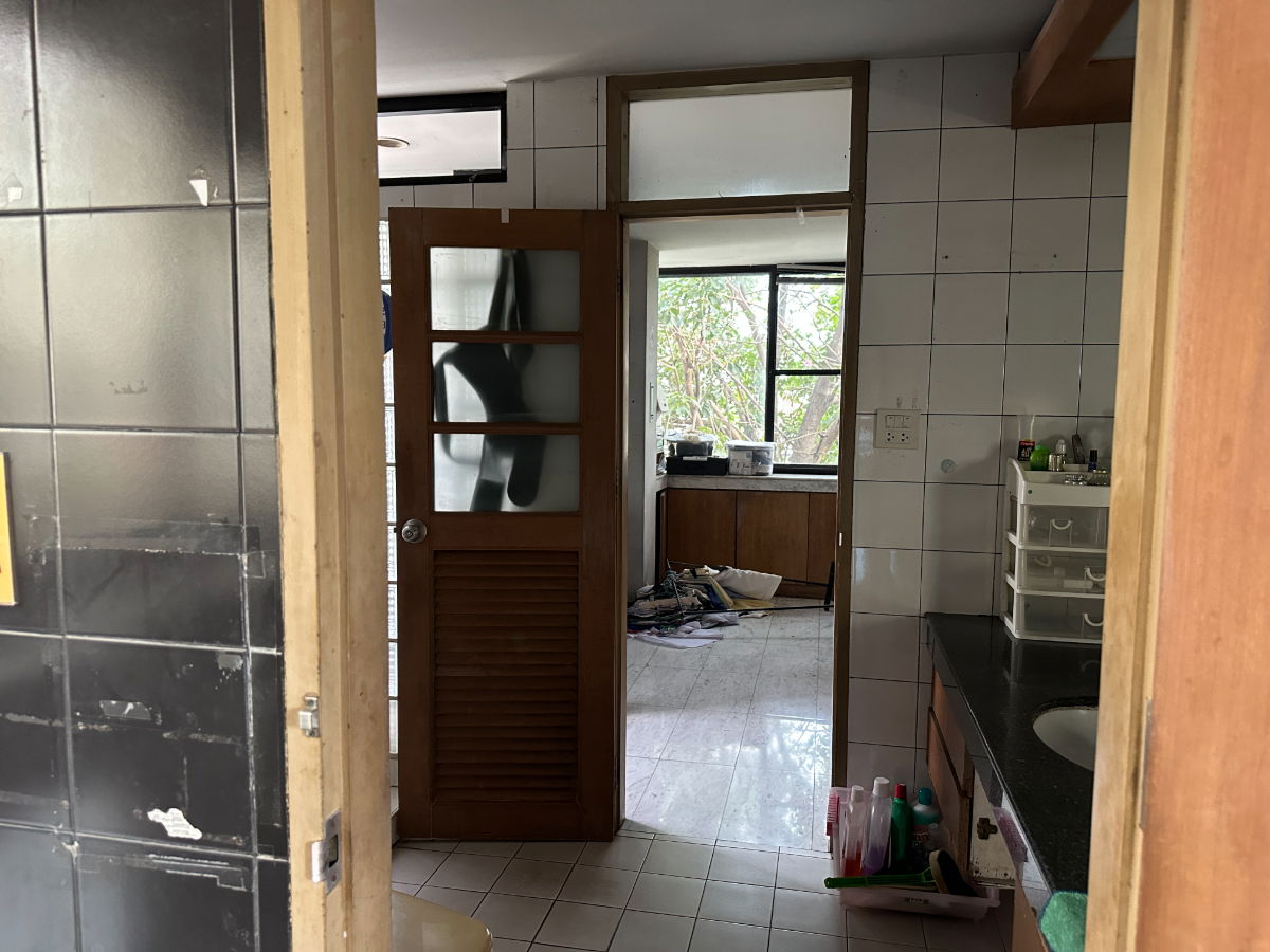 picture 🏢✨ FOR SALE | Large Home Office – 2 Buildings | Muang Thong Thani 📐 804 sq.m. usable area | 🚗 Parking for 6 cars - 18/30