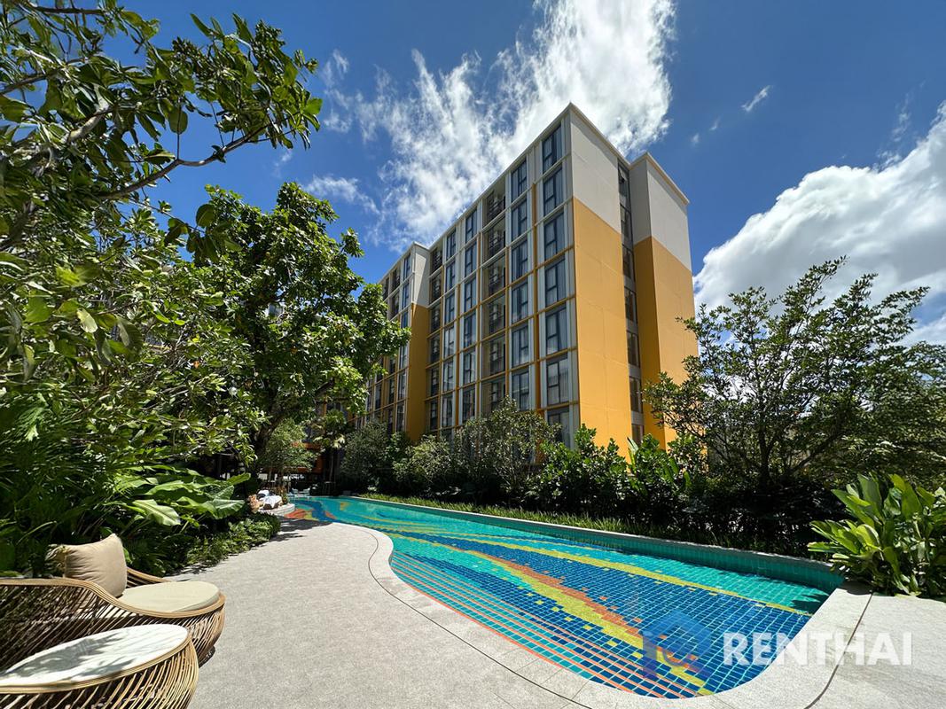 For sale condo Studio at The Base Rise