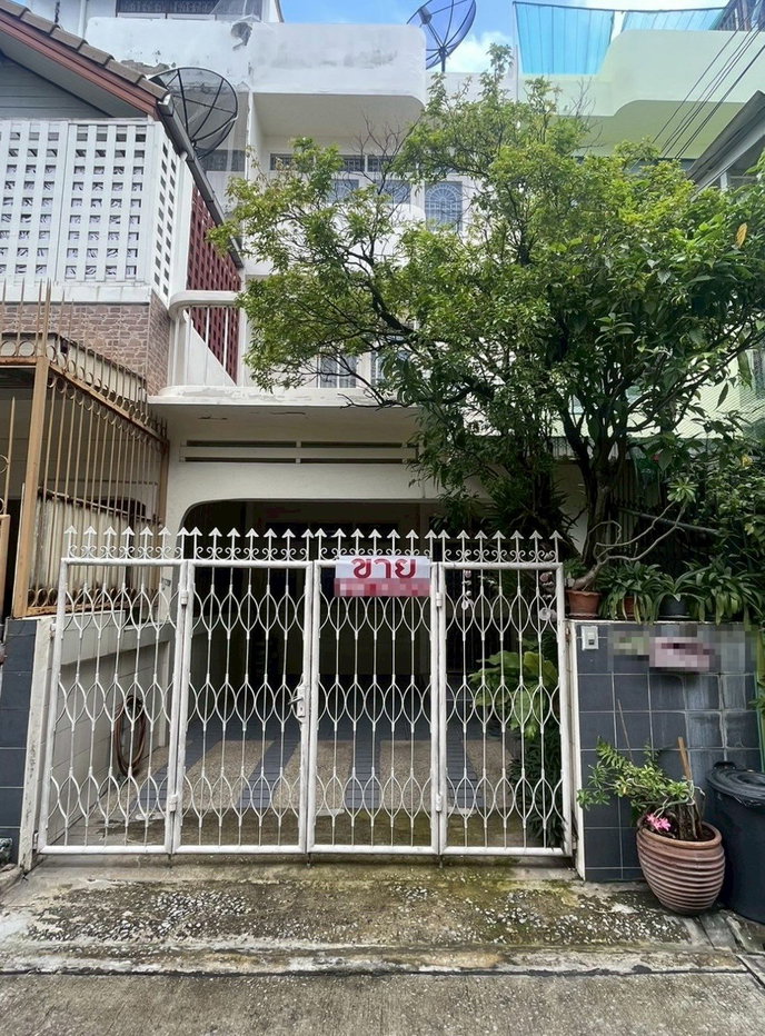 รูป LTHC14233 – Townhouse for Sale | Sukhumvit 65 | 220 sqm | 3 Beds 2 Baths | Near BTS Ekkamai | 8.8 MB | ทาวน์เฮาส์ขาย สุขุมวิท 65 - รูปที่ 5/6