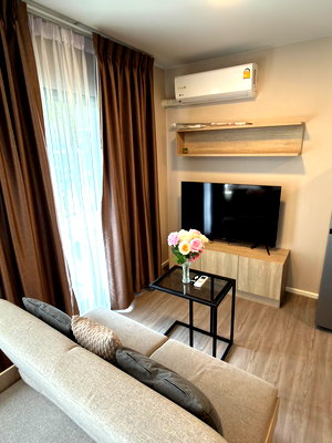 เช่าคอนโด คลองหลวง ปทุมธานี : ให้เช่าดีคอนโด ไฮด์อเวย์-รังสิต ตึกB 26 ตร.ม.เฟอร์ครบ มีเครื่องซักผ้า ตรงข้ามธรรมศาสตร์รังสิต (TR1257)