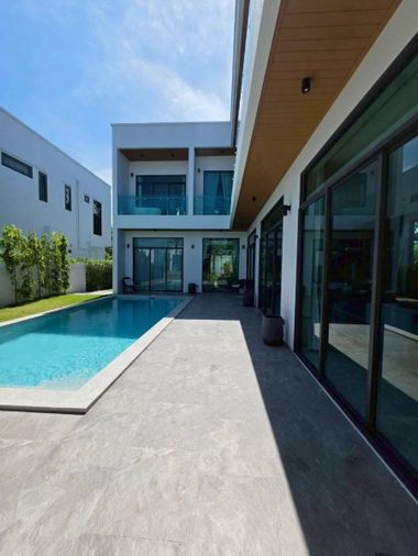 ขายบ้านพลูวิลล่า โมเดิร์นลักซูรี่ 2 ชั้น โซนห้วยใหญ่ พัทยา บางละมุง ชลบุรี