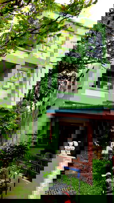 Townhouses for rent The Crystal : 3-story townhome for rent in Happy Land Grandville Village, Soi Ladprao 101, corner unit, near Central Eastville.