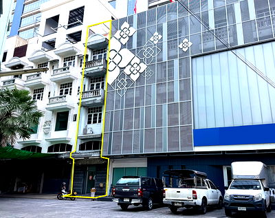 Shophouses for sale Charan Sanit Wong Road : Hot Deal! 4.5-Storey Commercial Building for Sale on Charansanitwong Rd. | Near MRT Sirindhorn | Prime Location [Special Price!]