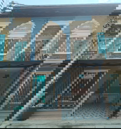 ทาวน์โฮมให้เช่า : ให้เช่า โกลเด้น ทาวน์ ฟิวเจอร์-รังสิต 