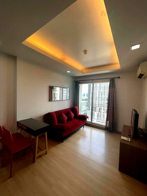 คอนโด ซอยทองหล่อ (สุขุมวิท 55) : ขายคอนโด ทรู ทองหล่อ อาคาร 1 ชั้น 18 1 ห้องนอน ขนาด 31 ตรม ใกล้ โรงพยาบาลกรุงเทพ