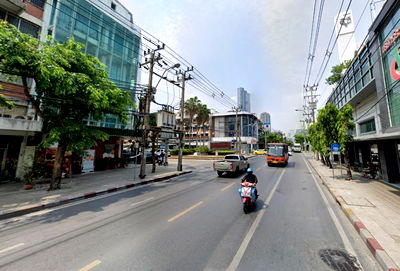 ที่ดิน ม.เทคโนโลยีราชมงคลกรุงเทพ พระนครใต้ : ขายที่ดินพร้อมสิ่งปลูกสร้าง ถนนเจริญกรุง ใกล้โรงเรียนนานาชาติโชรส์เบอรี