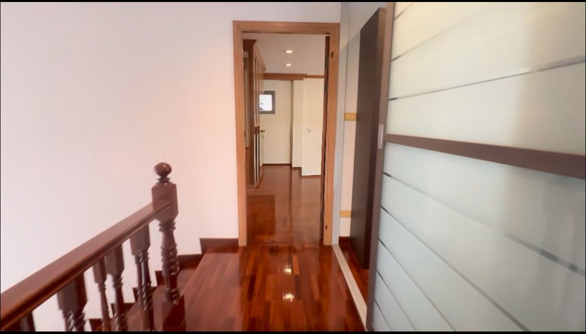 picture 3-Storey Detached House for Sale in Thararom Huamak, Ramkhamhaeng 43/1 – 27 MB - 9/19