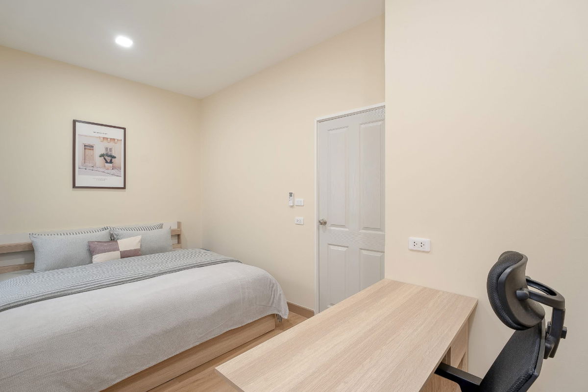 รูป ทาวน์เฮ้าส์ให้เช่า ✨ Golden Town Future-Rangsit ✨ 3 ห้องนอน 2 ห้องน้ำ เฟอร์นิเจอร์ และ เครื่องใช้ไฟฟ้าครบ - รูปที่ 10/11