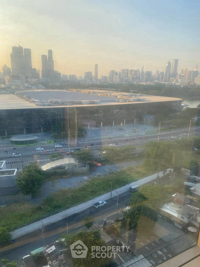 รูป คอนโด 1-ห้องนอน ที่ ไซมิส เอ๊กซ์คลูซีพ ควีนส์ ใกล้ MRT ศูนย์การประชุมแห่งชาติสิริกิติ์ (ID 2592378) - รูปที่ 2/11