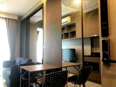 Condos for sale : For Sell Condo M JATUJAK Building B, Floor 20,1 bed room, Room size 32 sqm