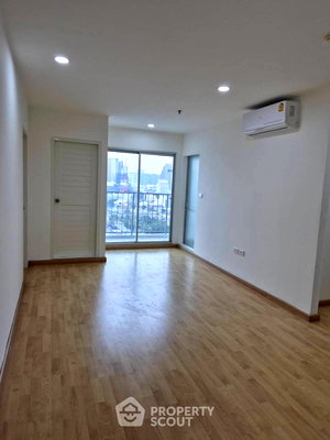 Condos for sale : 2-BR Condo at U Delight @ Jatujak Station near BTS Mo Chit (ID 2593879)