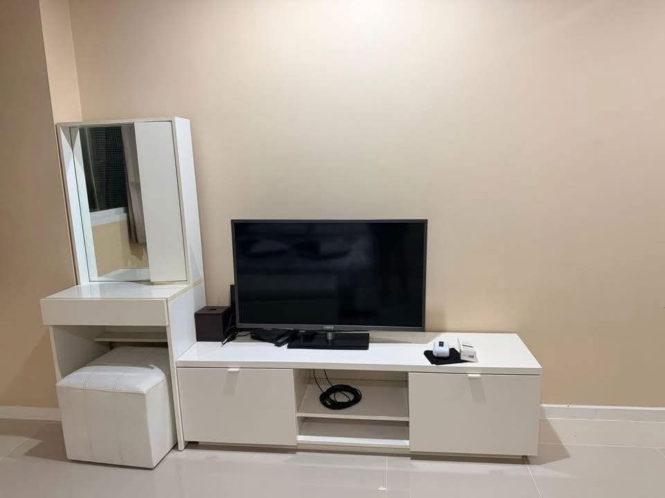 รูป 💮ให้เช่าคอนโดSense of London ห้องสวย ใกล้ BTS แบริ่ง ขนาด 30 ตรม.ห้องสวย มีเครื่องซักผ้า เช่าเพียง 7500- - รูปที่ 4/9