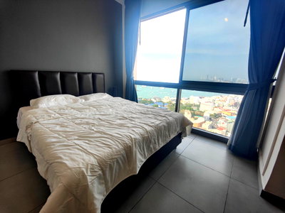Condos for sale Pattaya : For sale Unixx South Pattaya 26.06 sqm., 41st floor , Studio
