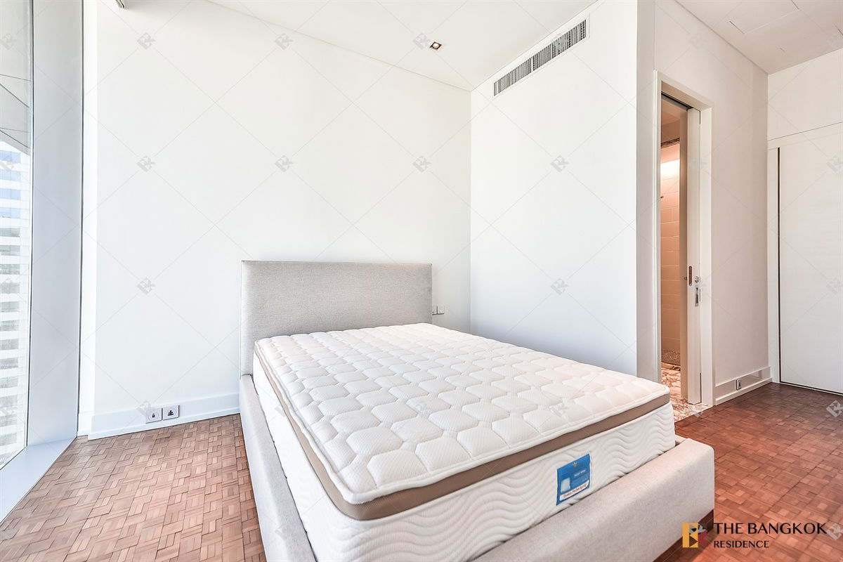 รูป Exclusive & Rare 2-Bedroom That Rarely Comes to Market 💎 The Ritz Carlton Residence - รูปที่ 4/10