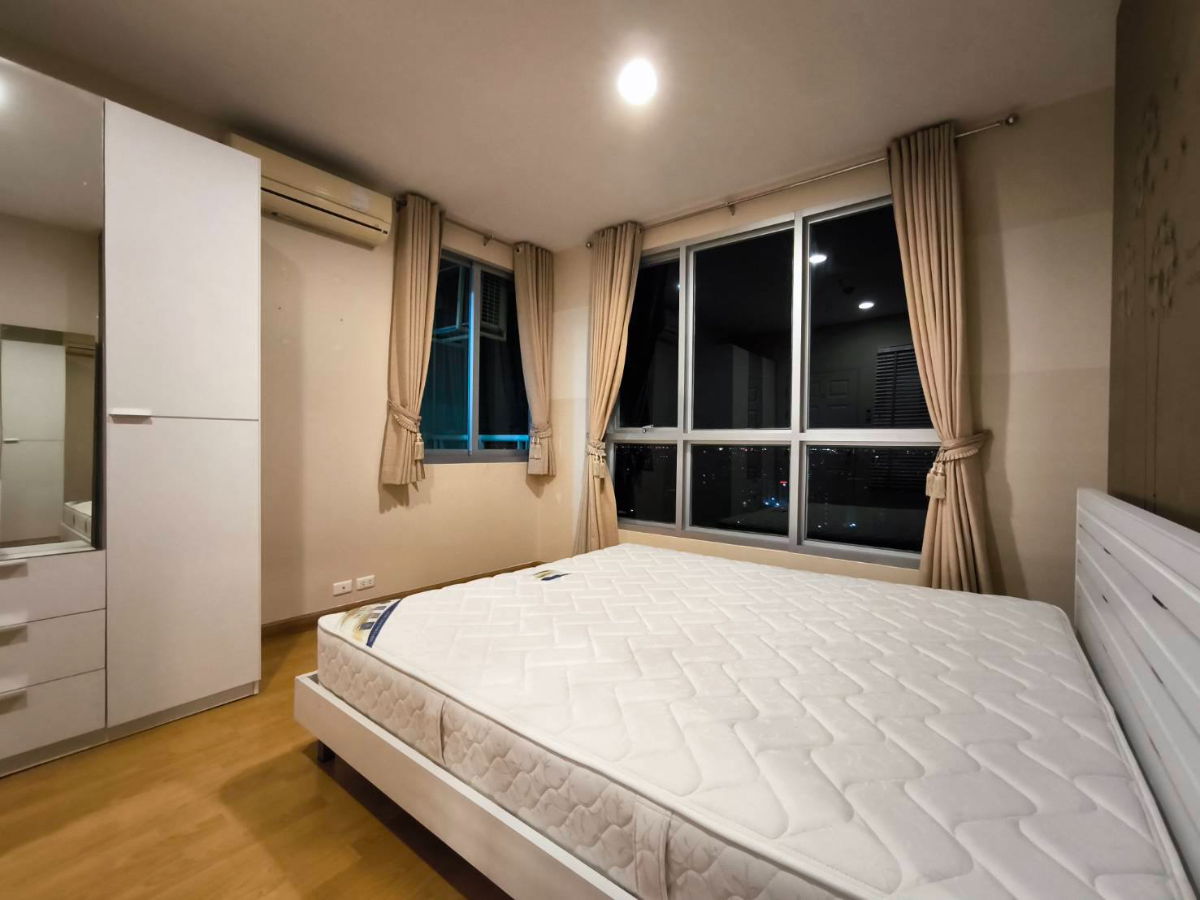 picture WS6515 🧡 For Rent: Life @ Ratchada (Ladprao 36) Extra Large Room, Reduced Price to only 13,500 THB/month - 3/15