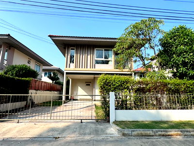 Houses for sale Assumption University Bang Na Campus : Single Detached House for Sale – Kanasiri Bangna