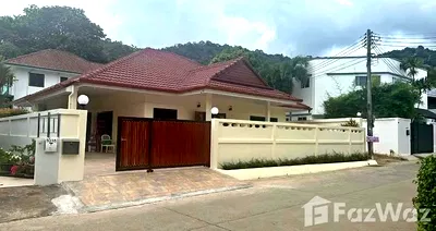 Houses for sale Phuket : 3 Bedroom Villa for sale in Rawai, Phuket  6007480