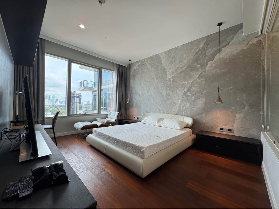 รูป 🏠✨ 185 ราชดำริ | 2 Bedrooms for Sale (HBH-ST-100) - รูปที่ 1/19