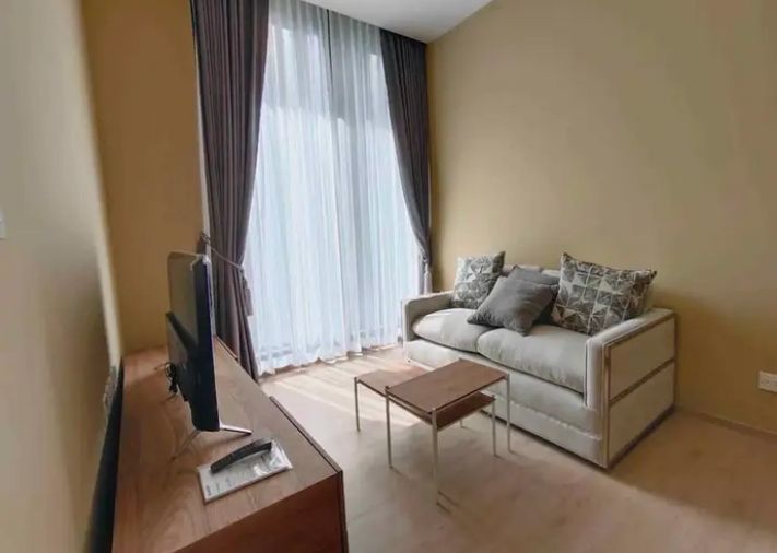 🌟  Noble BE 19 
Size 34 SQ.M. Type 1 Bedroom 1 Bathroom On the 6th floor Rental. 24,000 THB