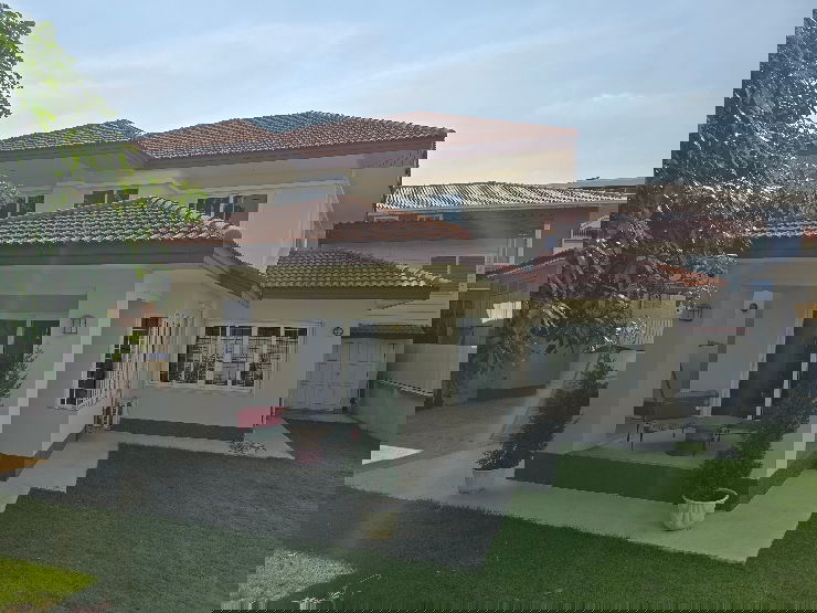 picture Renovated, furnished detached house in Sukhumvit 63-65-71, 10 minutes drive from St. Andrew Sukhumvit - 38/38