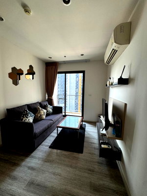 Condos for rent Samsen Wittayalai School : 📍 For Rent! Centric Ari Station | 2 Bedrooms, 49 sq.m., near BTS Ari, convenient location, fully furnished, ready to move in.