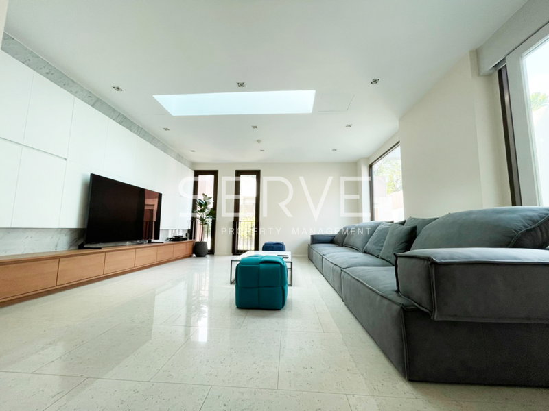 คอนโดให้เช่า : 🔥3 นอน 3 น้ำ มีอ่างตกแต่งสุดหรู พร้อมสระว่ายน้ำภายในห้อง ใกล้ MRT คลองเตย ที่คอนโด Baan Lux Sathon / ให้เช่าคอนโด