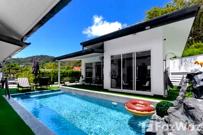 Houses for sale Phuket : 5 Bedroom Villa for sale in Rawai, Phuket  6007617