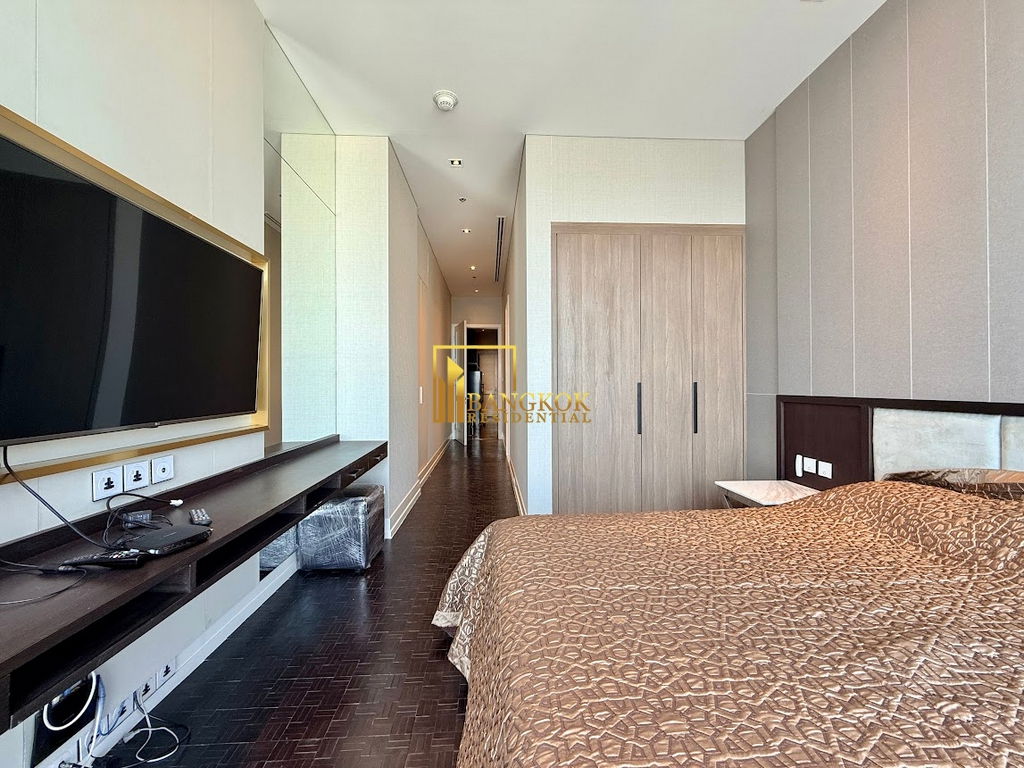รูป Ritz-Carlton Residences | Elegant 4 Bedroom Luxury Condo - BR60916CD - รูปที่ 24/53