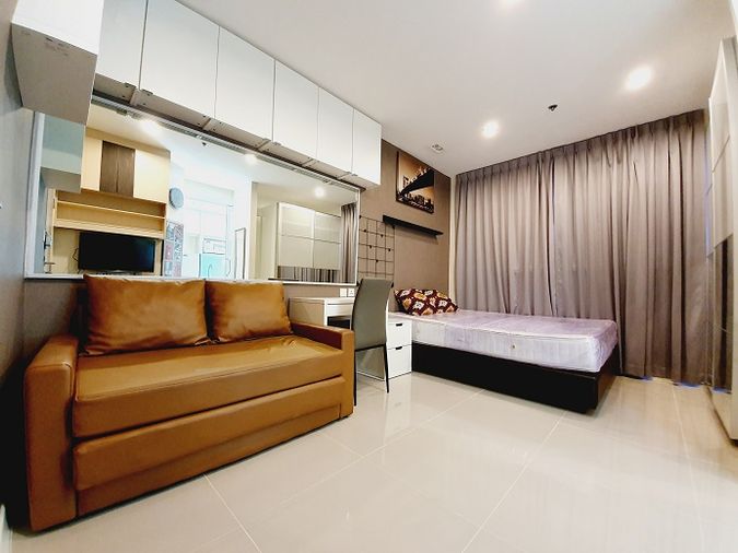 🔥ให้เช่าถูก🔥 ห้องสวยตกแต่งใหม่ วิวสระว่ายน้ำ ที่ Ideo Mobi Sukhumvit 81