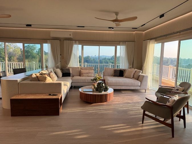 Call : 081-821-4826 Mae Phim Ocean Bay Condo, Penthouse 2 story 370 ตารางเมตร 3 ห้องนอน 3 ห้องน้ำ พร้อมบาร์ส่วนตัวบนดาดฟ้า วิวโรแมนติค ตกแต่งครบ