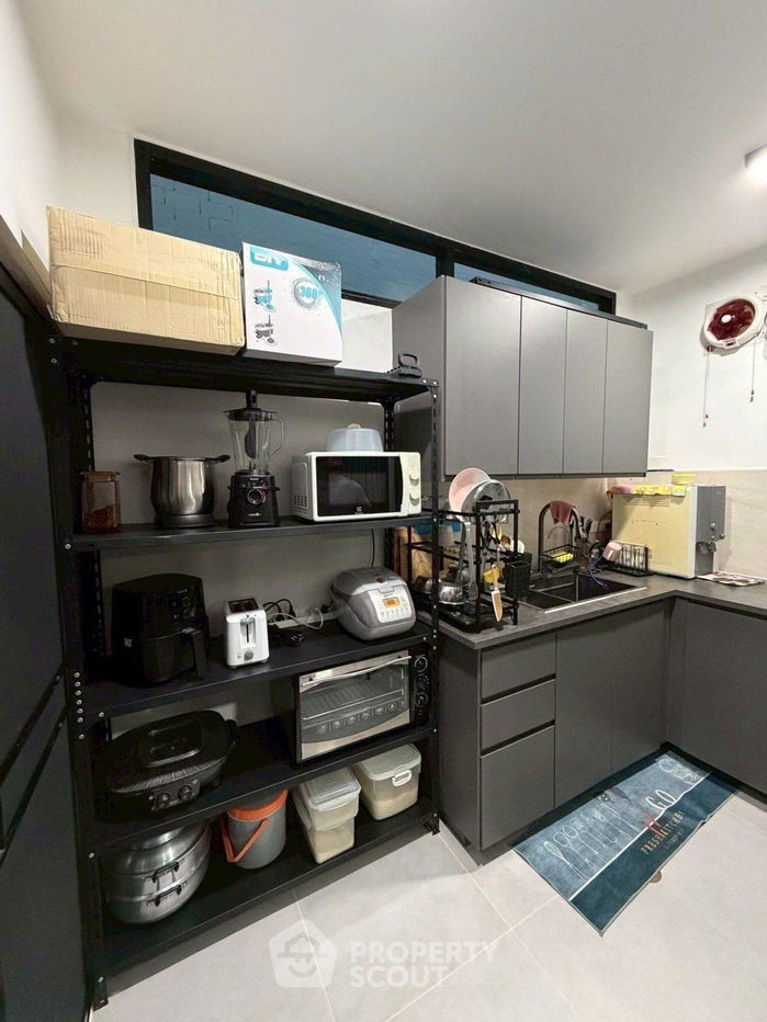 รูป ทาวน์เฮ้าส์ 3-ห้องนอน ที่ บ้านกลางเมือง สุขุมวิท อ่อนนุช ใน ประเวศ (ID 2594056) - รูปที่ 13/13