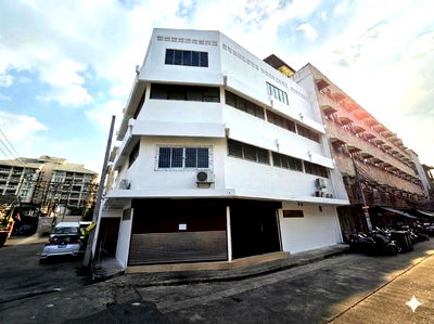 เช่าอาคารพาณิชย์ มาร์เก็ต เพลส นางลิ้นจี่ : ให้เช่าอาคารพาณิชย์ 4 คูหา 4 ชั้น สาทร–นราธิวาส 14 ทำเลดี ใกล้ BTS ช่องนนทรี สาทร