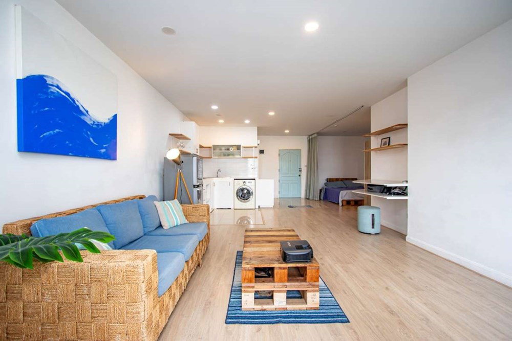 [920211008-94] Chic Condo in Trio Complex, Chiang Mai! - image 2