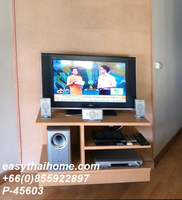 รูป P-45603 วิวเมืองสวย! 2 ห้องนอน ซิตี้ สมาร์ท สุขุมวิท 18 | ใกล้ BTS Line Id @easythaihome 085-592-2897 - รูปที่ 2/9