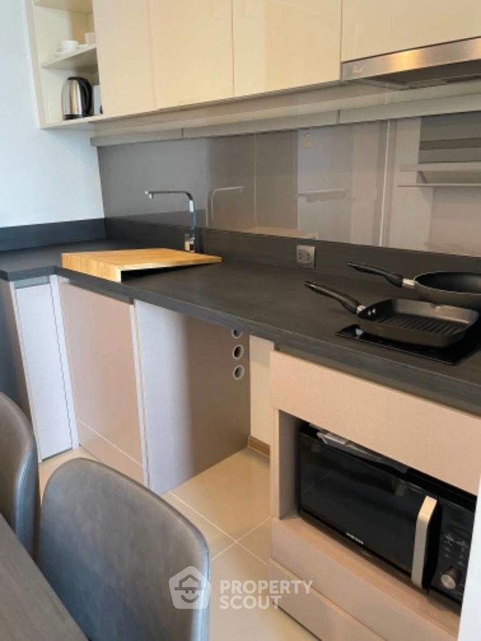 picture 2-BR Condo at Oka Haus Sukhumvit 36 near BTS Thong Lor (ID 509073) - 4/19