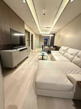 ให้เช่าคอนโด วิทยุ คอมเพล็กซ์ อาคาร 1 ชั้น 31 2 ห้องนอน ขนาด 95 ตรม ใกล้ มหาวิทยาลัยมหานคร