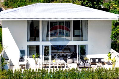 บ้านเดี่ยว สุราษฎร์ธานี : [920061011-76] 5 BDR Luxury Beachfront Villa with Private Beach Access