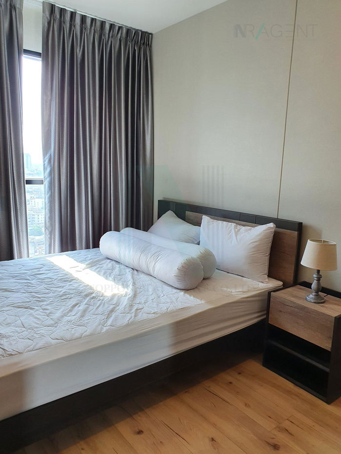 picture For Rent Condo BRIX CONDOMINIUM Building 1, Floor 24,2 bed room, Room size 48.00 sqm - 3/8