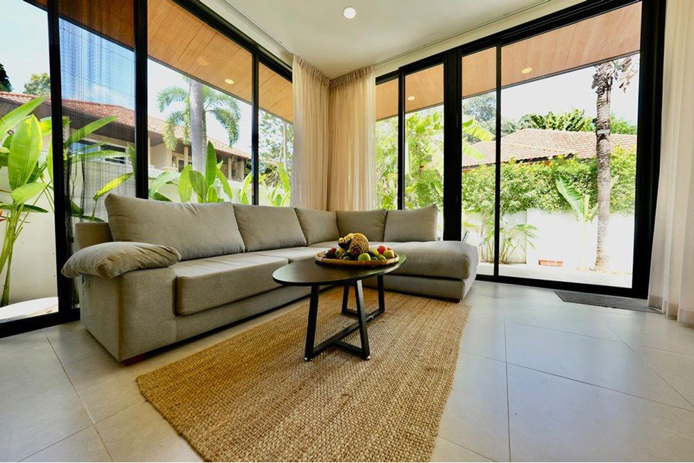 รูป [920061011-24] Bang Rak Modern Home - 3 Bedrooms, Shared Pool, Great Location - รูปที่ 33/35