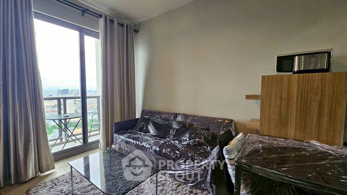 picture 1-BR Condo at Unixx South Pattaya close to Phratamnak (ID 2415178) - 4/13