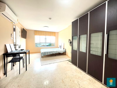 คอนโด ถนนสาทรเหนือ : Sale Lumpini Place สาทร 30 ตรม. 2 ล้านบาท