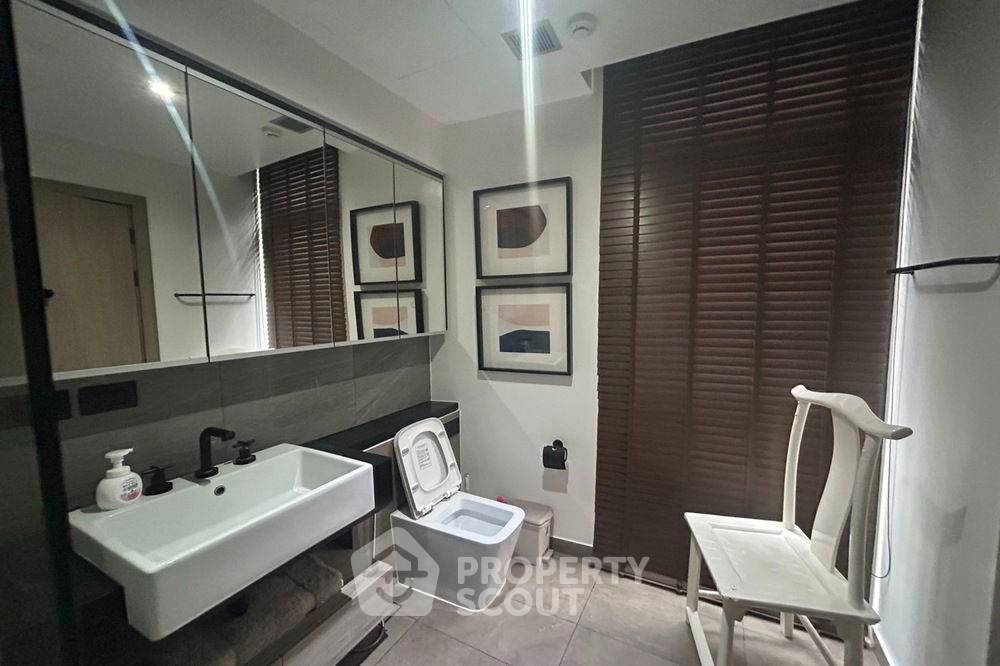 รูป คอนโด 2-ห้องนอน ที่ เดอะ ลอฟท์ อโศก ใกล้ MRT เพชรบุรี (ID 2591719) - รูปที่ 11/12