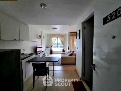 Condos for sale : Studio Condo at Sense Sukhumvit Condominium near BTS Udom Suk (ID 2596545)