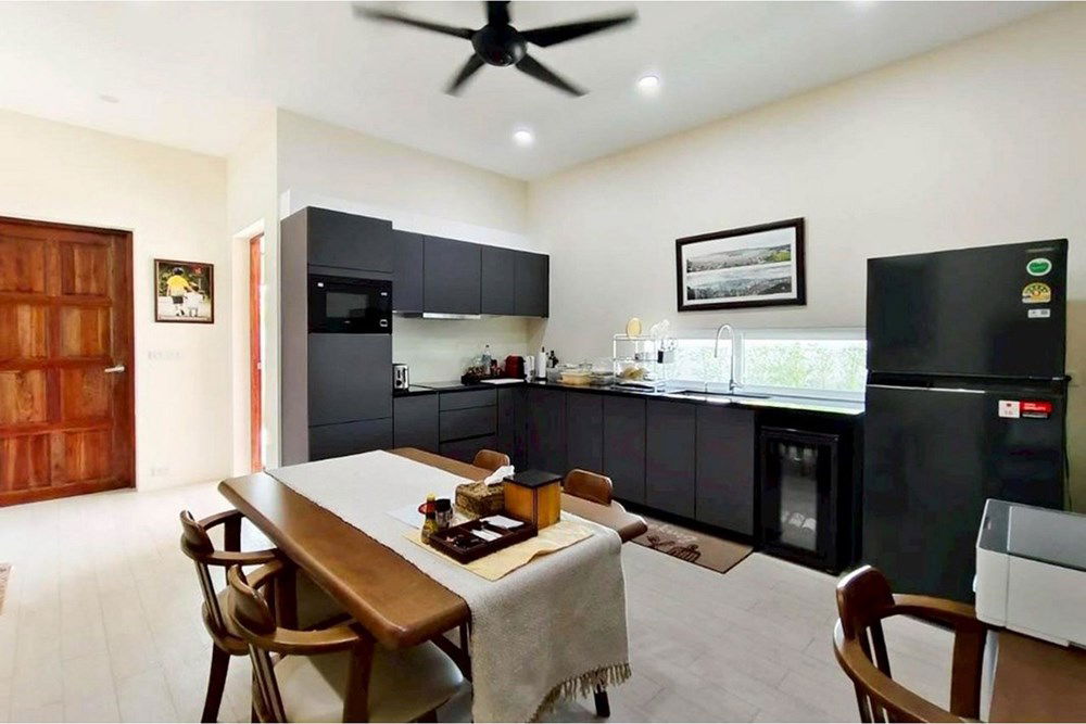 รูป [920601001-873] ขายวิลล่าสำหรับครอบครัวขนาดใหญ่ 2 ห้องนอน 2 ห้องน้ำ ในหัวหิน ซอย 70 - รูปที่ 24/43